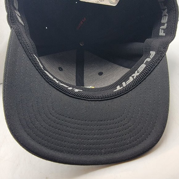 Volcom Hawaii Island Adults L-XL Logo Black on Black Snapback Hat Hawaiian - Picture 9 of 9